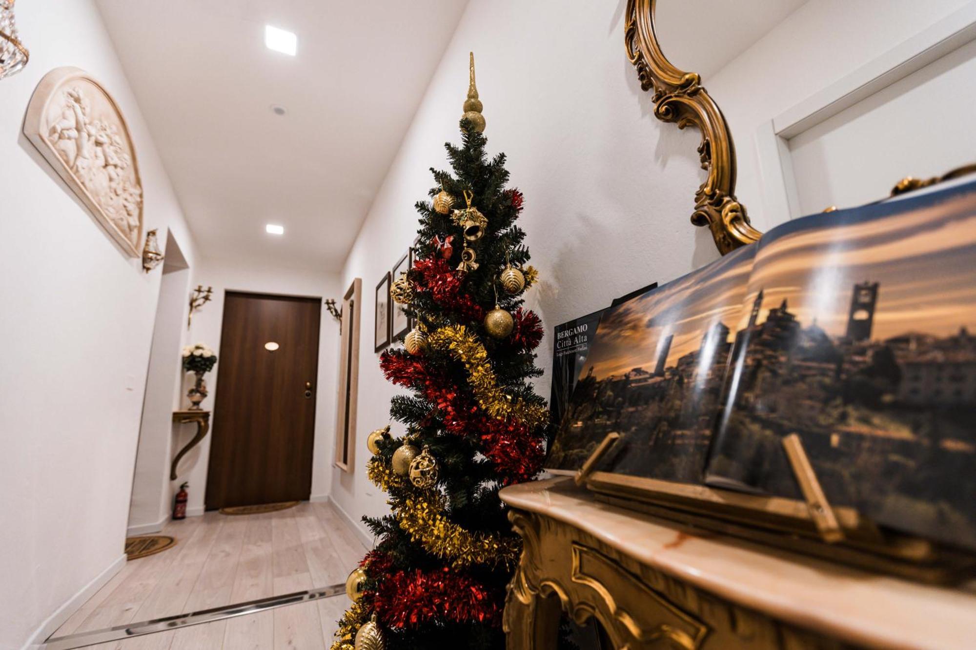 5Min From Citta Alta Chic Bergamo City Apartment Eksteriør billede
